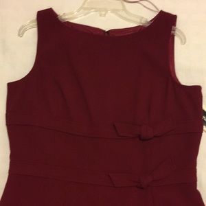Donna Morgan Burgundy Sheath Dress